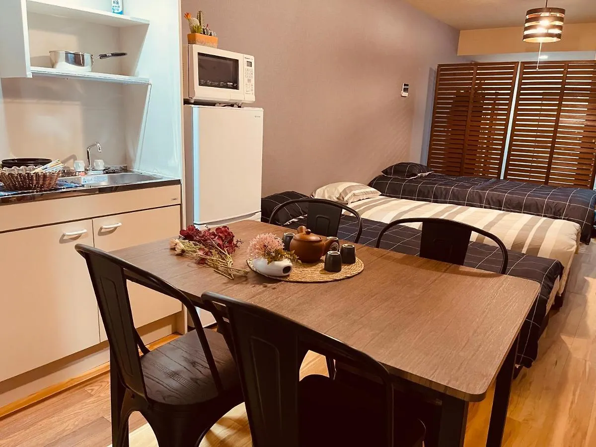 Namba Shinsaibashi 10 Mins Reiko Guest House 大阪市